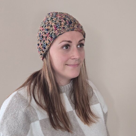 Ladies wool touque - Picture 1 of 1